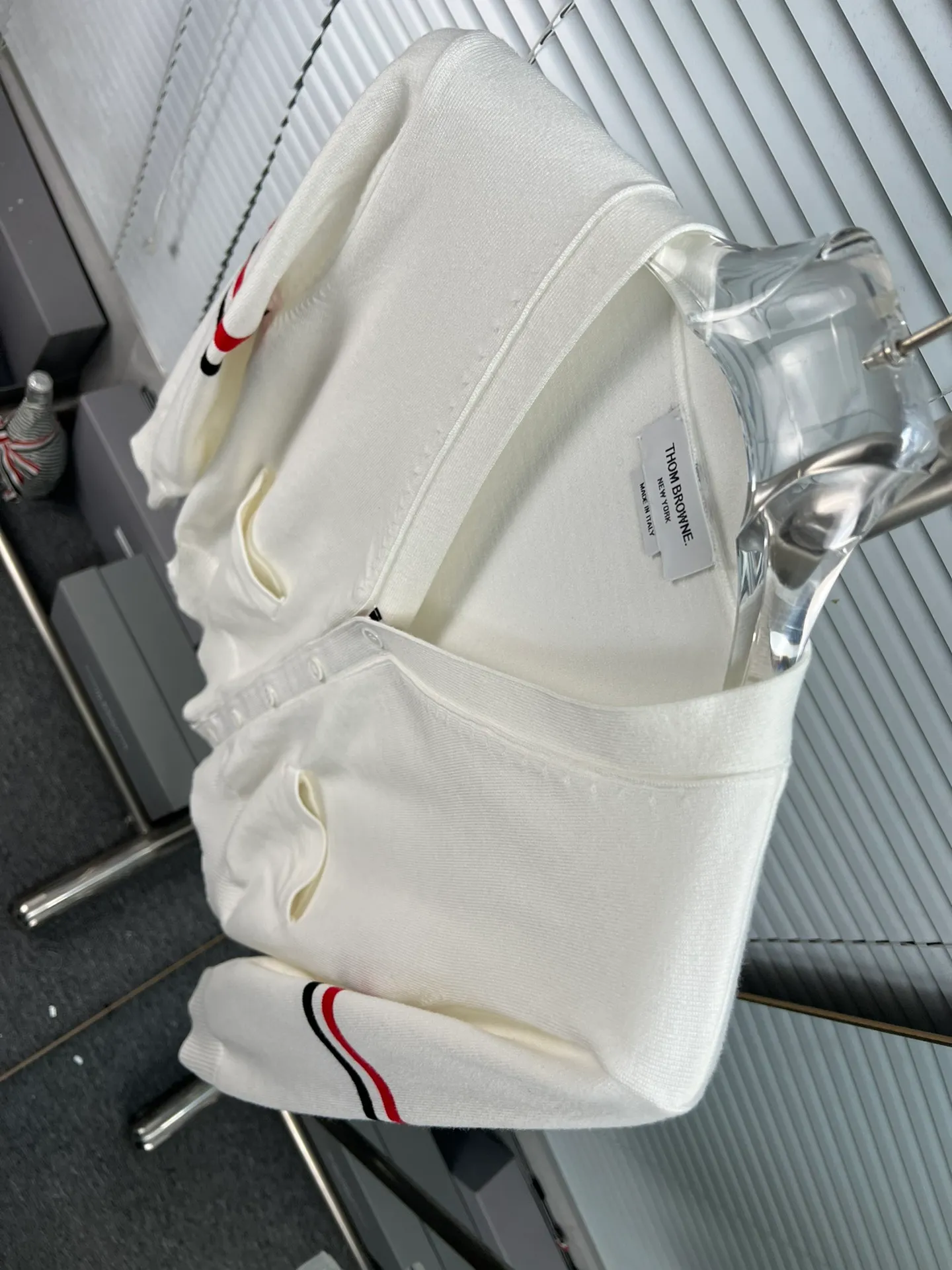 THOM BROWNE Series❄️ ， ， ， ！ ， ， 🌞 ， ， ， ， 🈵️。 ， ， ➕ ， 💎！ Sizes：1.2.3.4 ：White Black Gray Blue